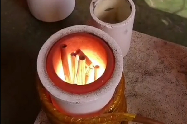 ���l�۟��t�ڶ��곱��h���Б�ע����Щ���}��