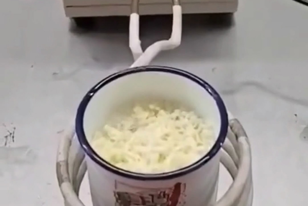 ���l�ӟ�C�������Լӟ����߀�ǿ�������