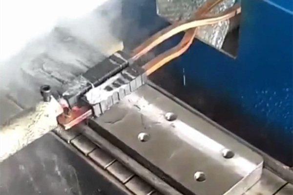 ���l�Б��ӟ��O�䣫�Pʽ���C����ƽ����������Q����<