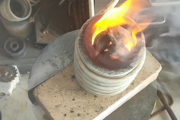 ���l�۟��t�F���ٽ��y�~�۟��O��