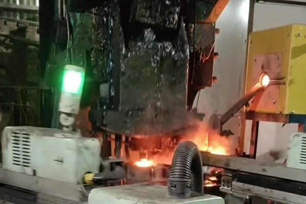 �������l���t���Cе�ֱ��Ԅ�����