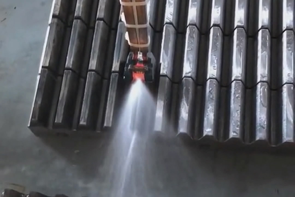 ��ģ���X�l���ӹ������X���l����̎��