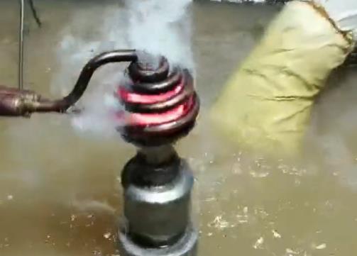 ���ԄӸ��l���C���˹��b�����^���