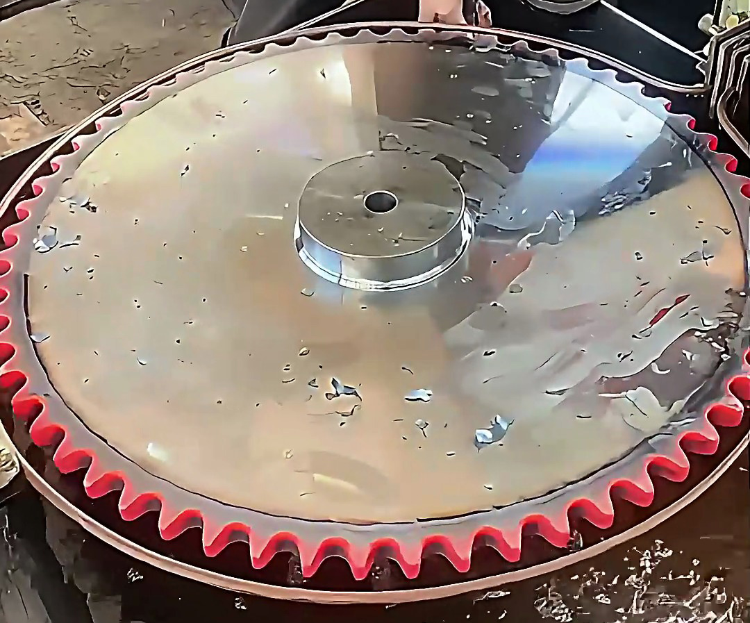 齒輪合格率的 “隱形推手”：高頻淬火設備對火焰煤炭爐的全面超越