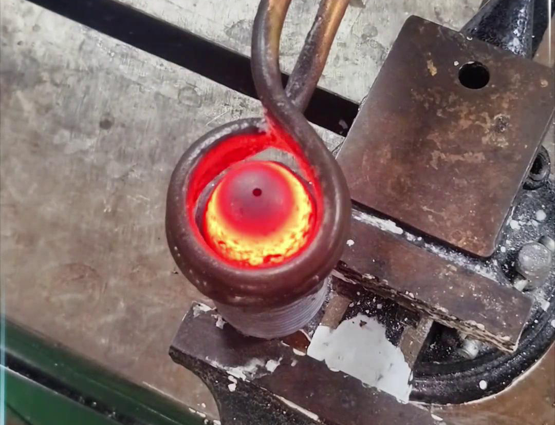 端面加熱可以選擇普通款高頻加熱機實現，也可以選擇手持式高頻機加熱