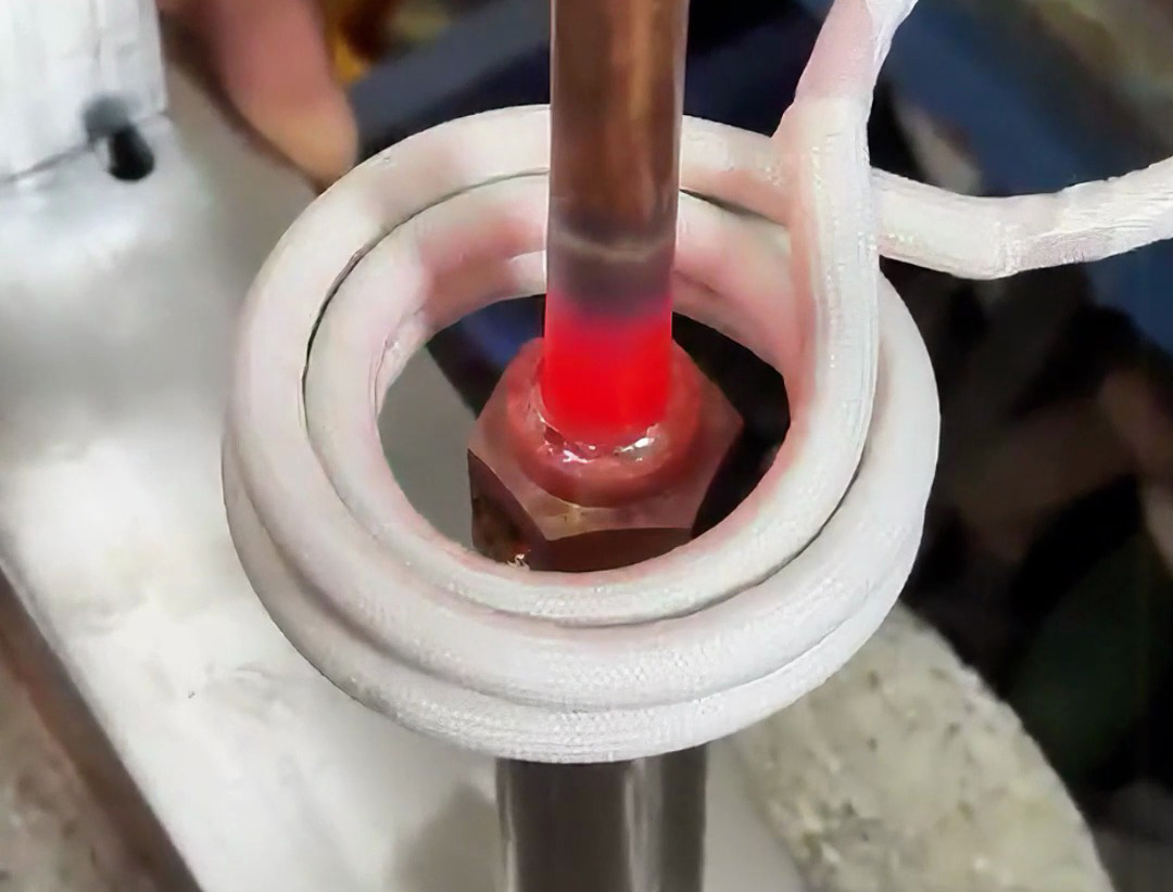 3分鐘看懂銅件高頻焊接，高頻焊機速度與安全并存