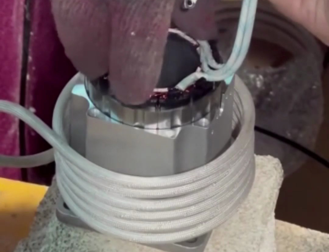 電機鋁殼熱套制作全過程，海拓高頻加熱機讓你省時又省力