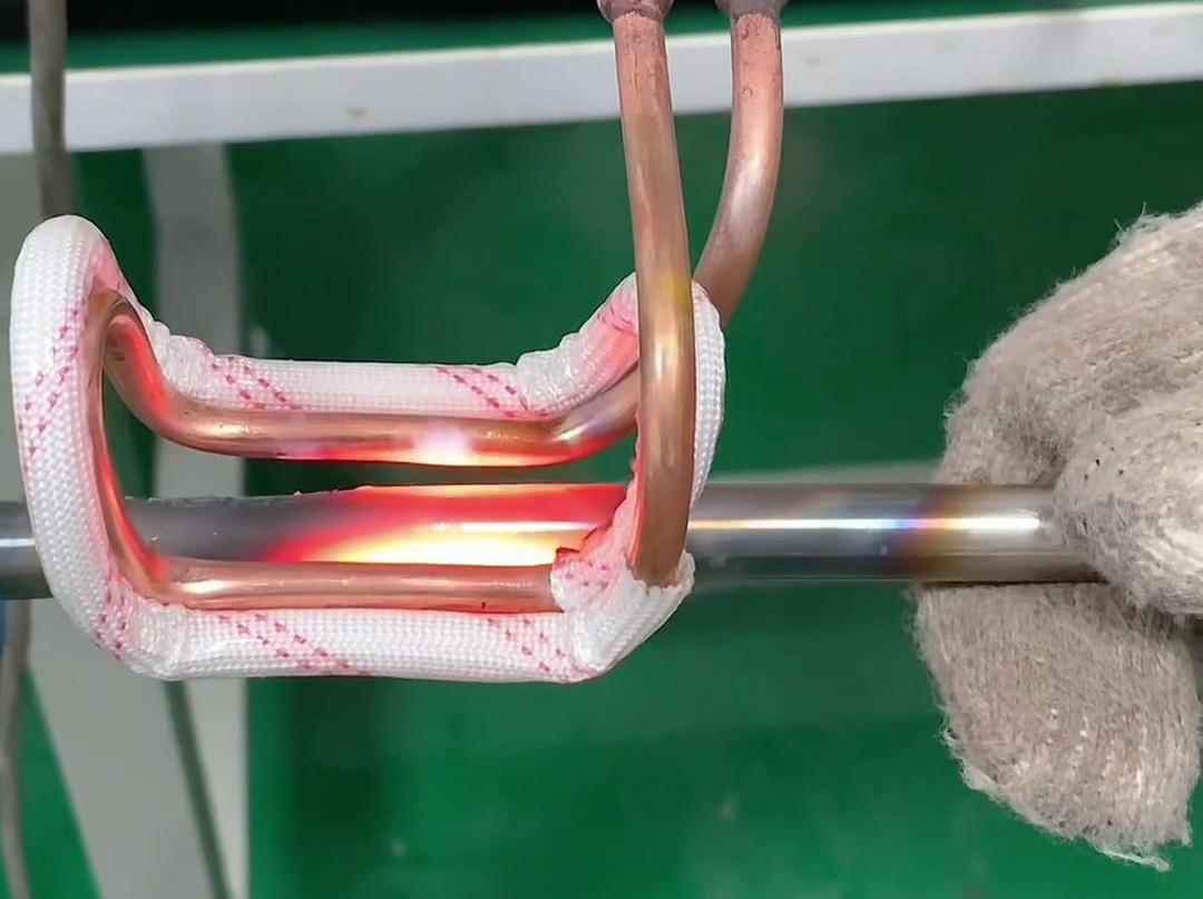 高頻感應加熱設備操作全解析，6秒升溫1000度！