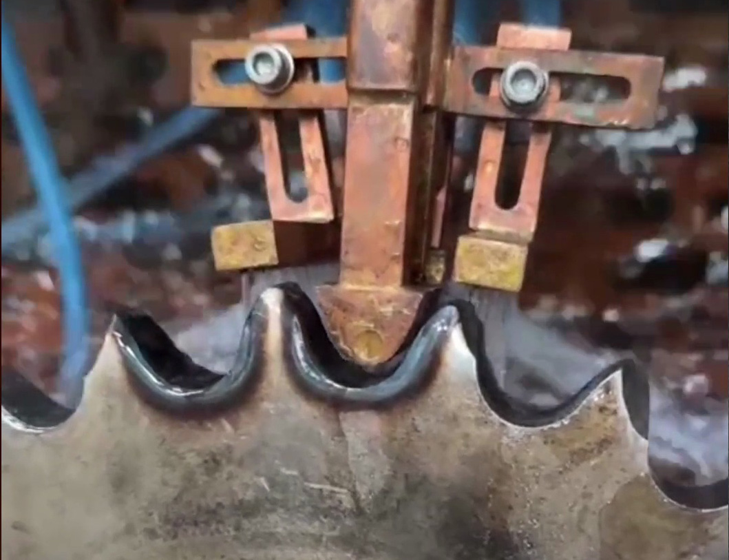 在齒輪加工領域，單齒高頻淬火是一項關鍵技術