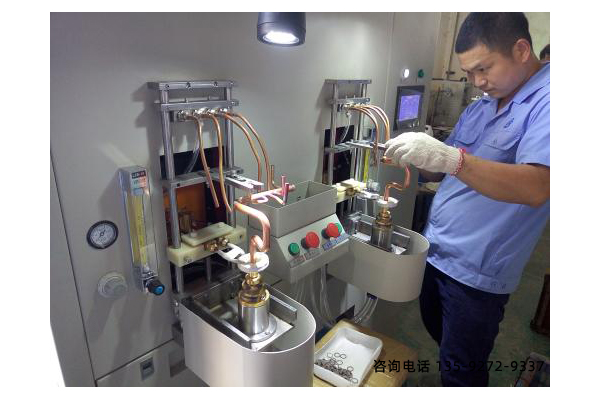 һ�w�����C�����c